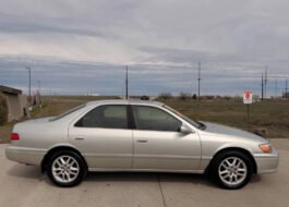 2000 Toyota Camry XLE V6 | Best of Global Sphere Autos Ltd