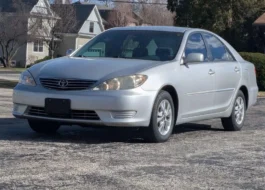 2006 Toyota Camry LE V6 | Global Sphere Autos Ltd