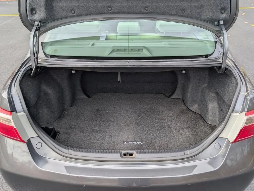 2007 Toyota Camry XLE V6 | Global Sphere Autos Ltd