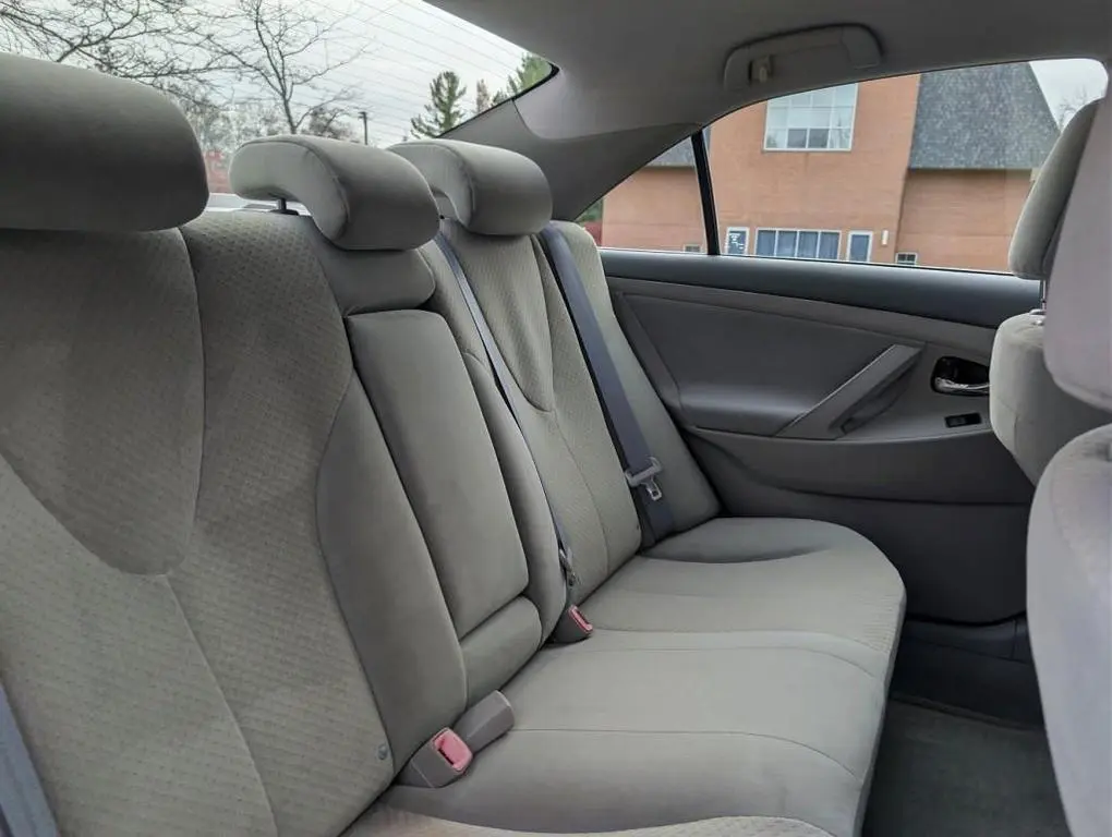 2007 Toyota Camry XLE V6 | Global Sphere Autos Ltd