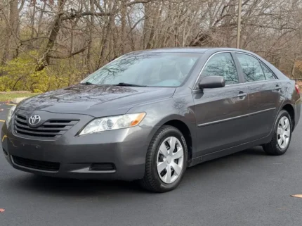 2007 Toyota Camry XLE V6 | Global Sphere Autos Ltd