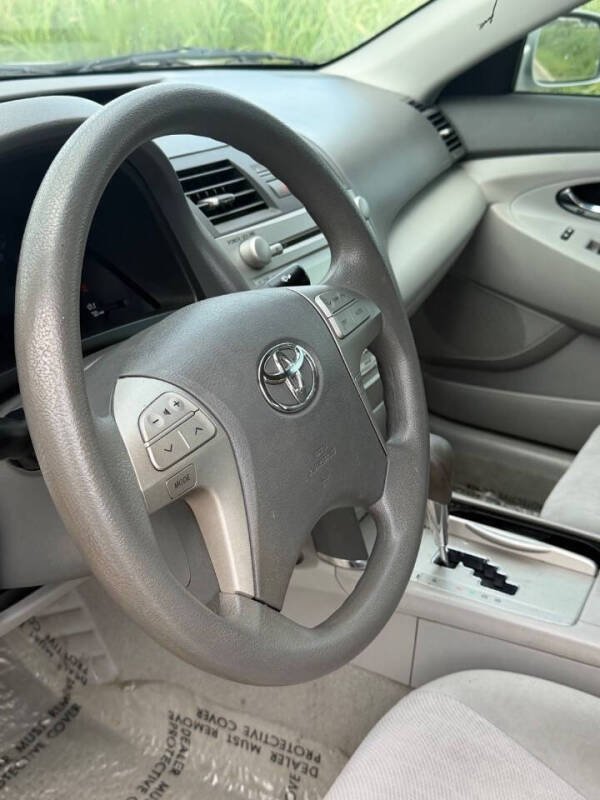 2009 Toyota Camry Hybrid | Global Sphere Autos Ltd 2026