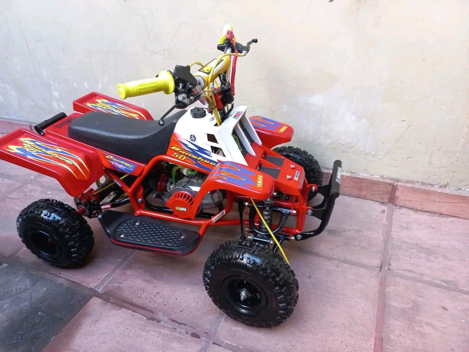 Best Kids 49cc 2-Stroke Banshee - Image 5