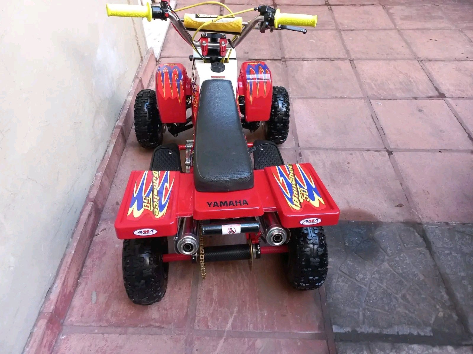 Best Kids 49cc 2-Stroke Banshee - Image 3