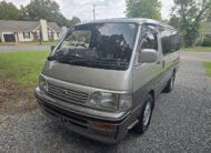 1995 Toyota HiAce | Global Sphere Autos Ltd | Best Cars in Europe