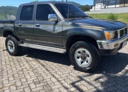 Best 2000 Toyota Hilux at Global Sphere Autos Ltd | Get cheap 2000 Toyota Hilux in Europe only at Global Sphere Autos Ltd