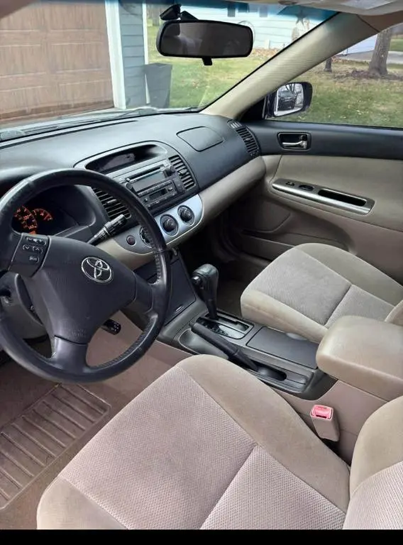 2005 Toyota Camry SE | Global Sphere Autos Ltd