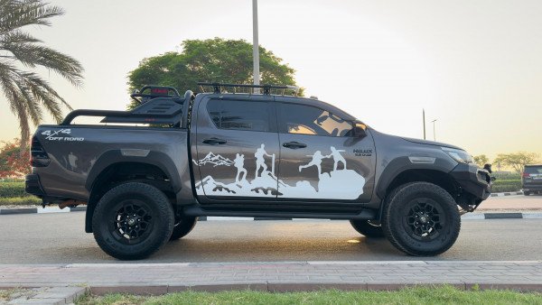 Get the best Toyota Hilux off-road beast 2016 at Global Sphere Autos Ltd | Best v in Europe 2026