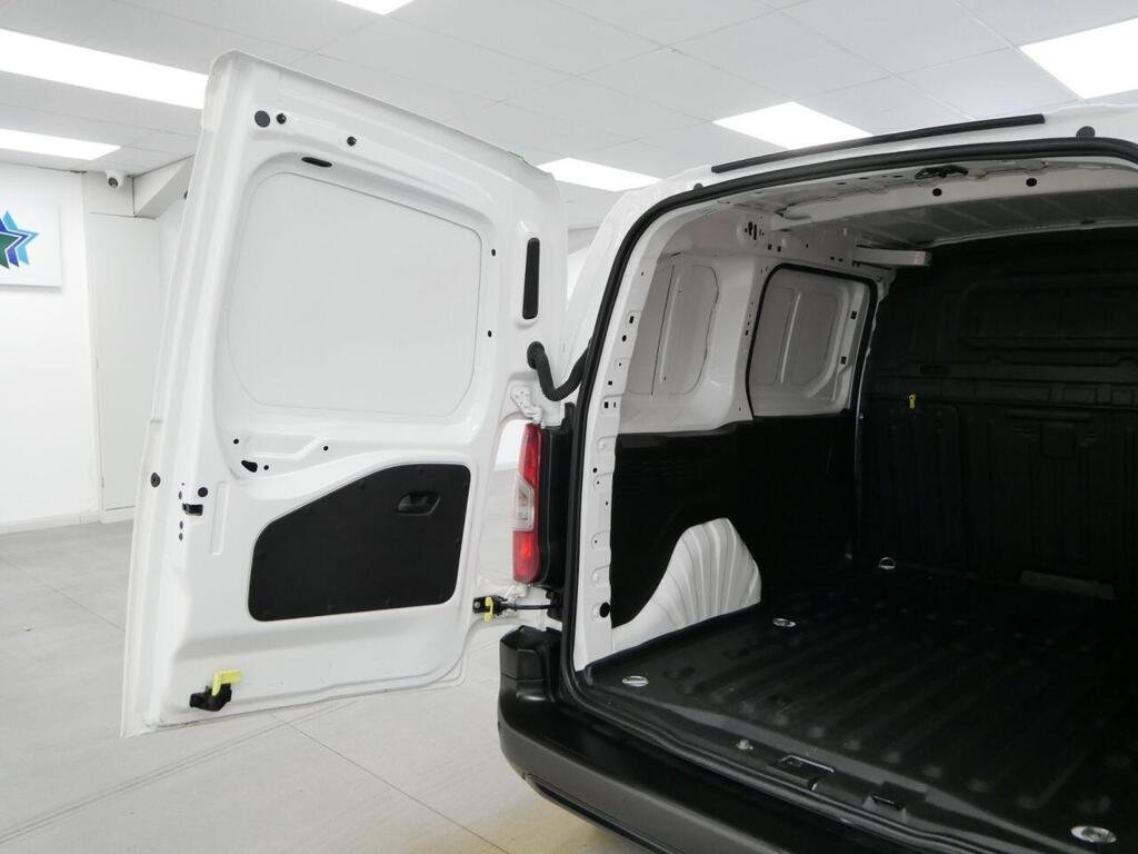 buy 2022 Toyota PROACE CITY Online
